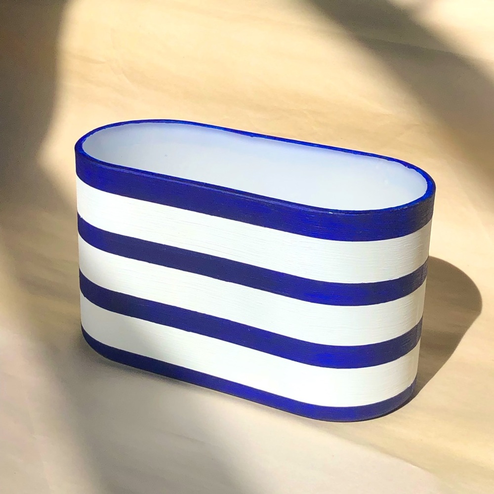 Navy stripe vase - blue stripes